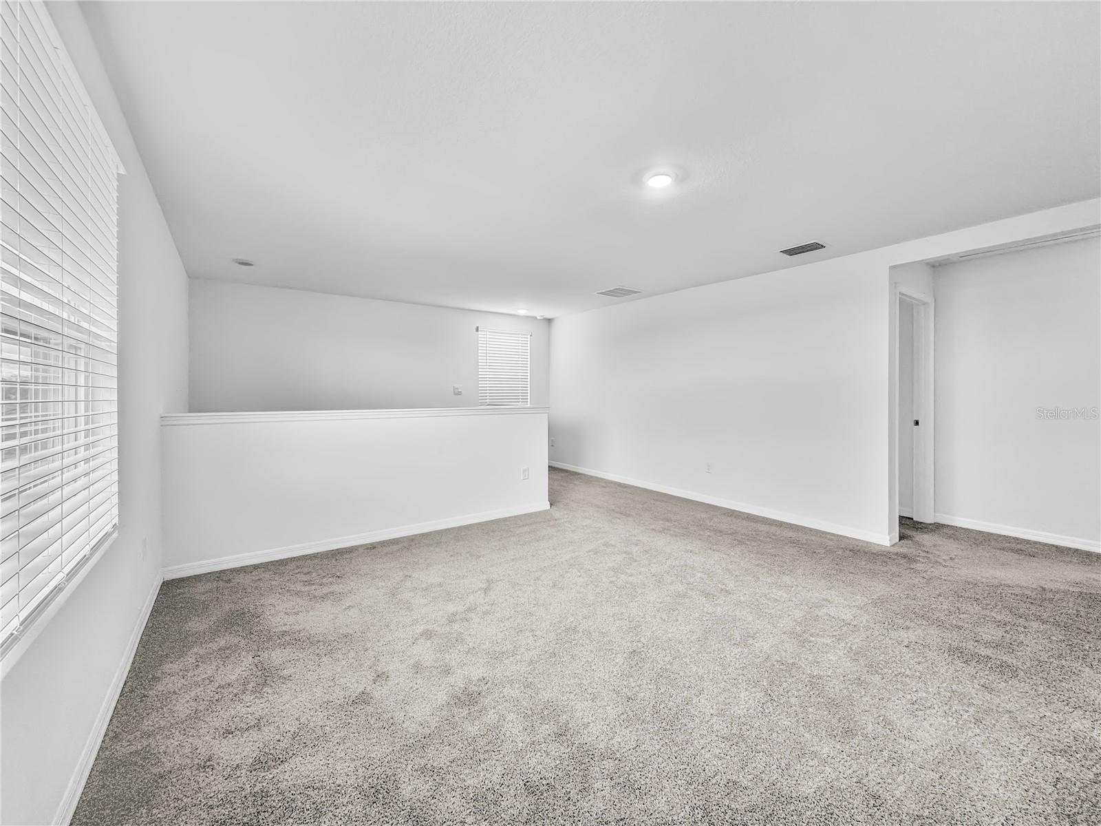 37127 GOFFAUX LOOP, ZEPHYRHILLS, FL, 33541