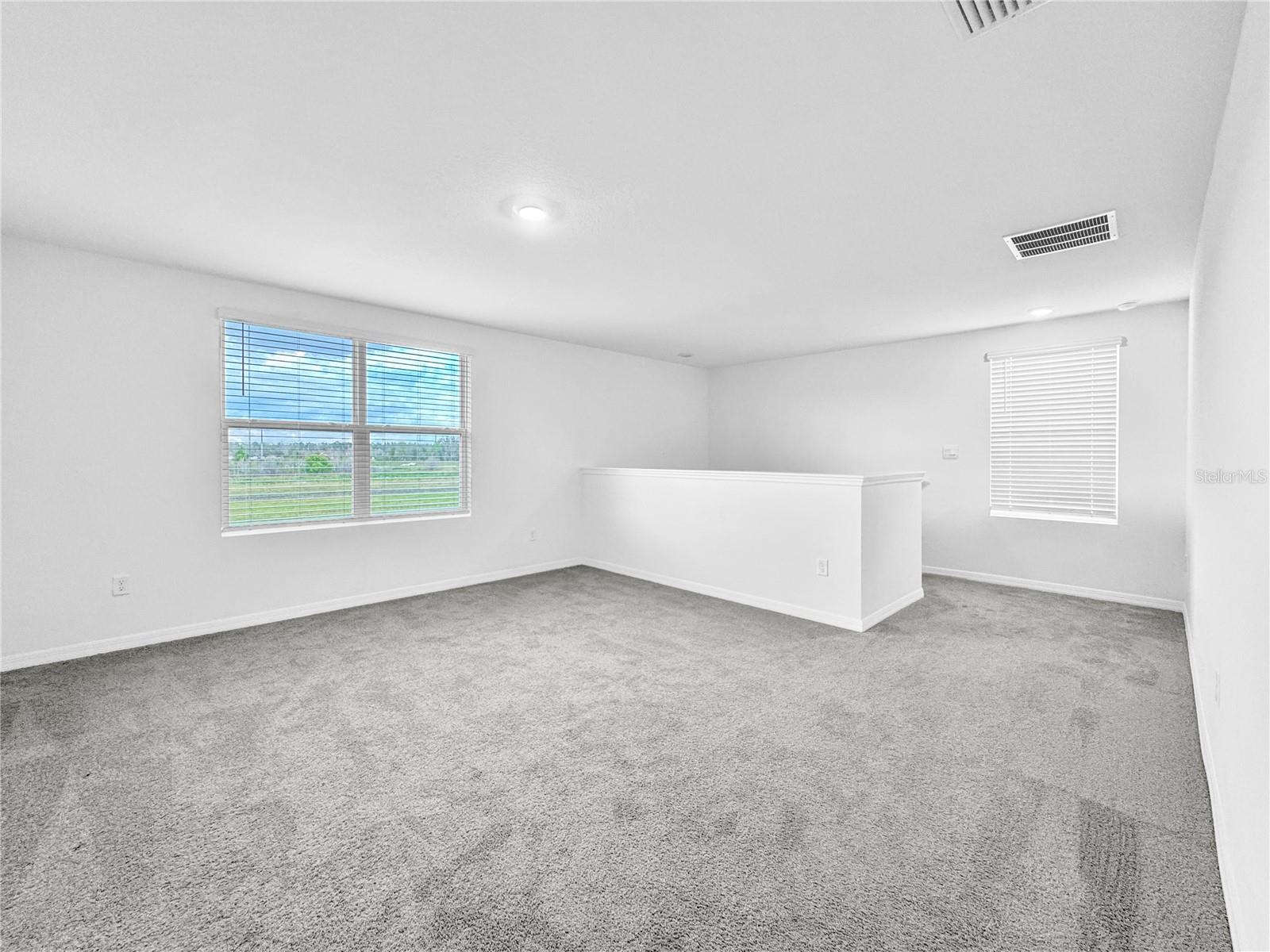 37127 GOFFAUX LOOP, ZEPHYRHILLS, FL, 33541