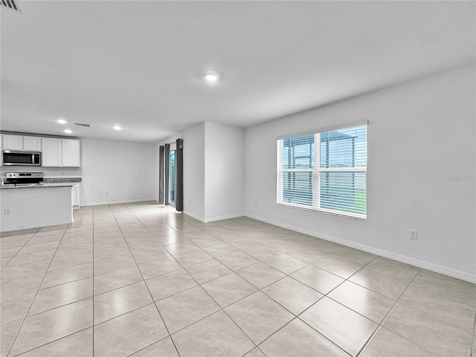 37127 GOFFAUX LOOP, ZEPHYRHILLS, FL, 33541
