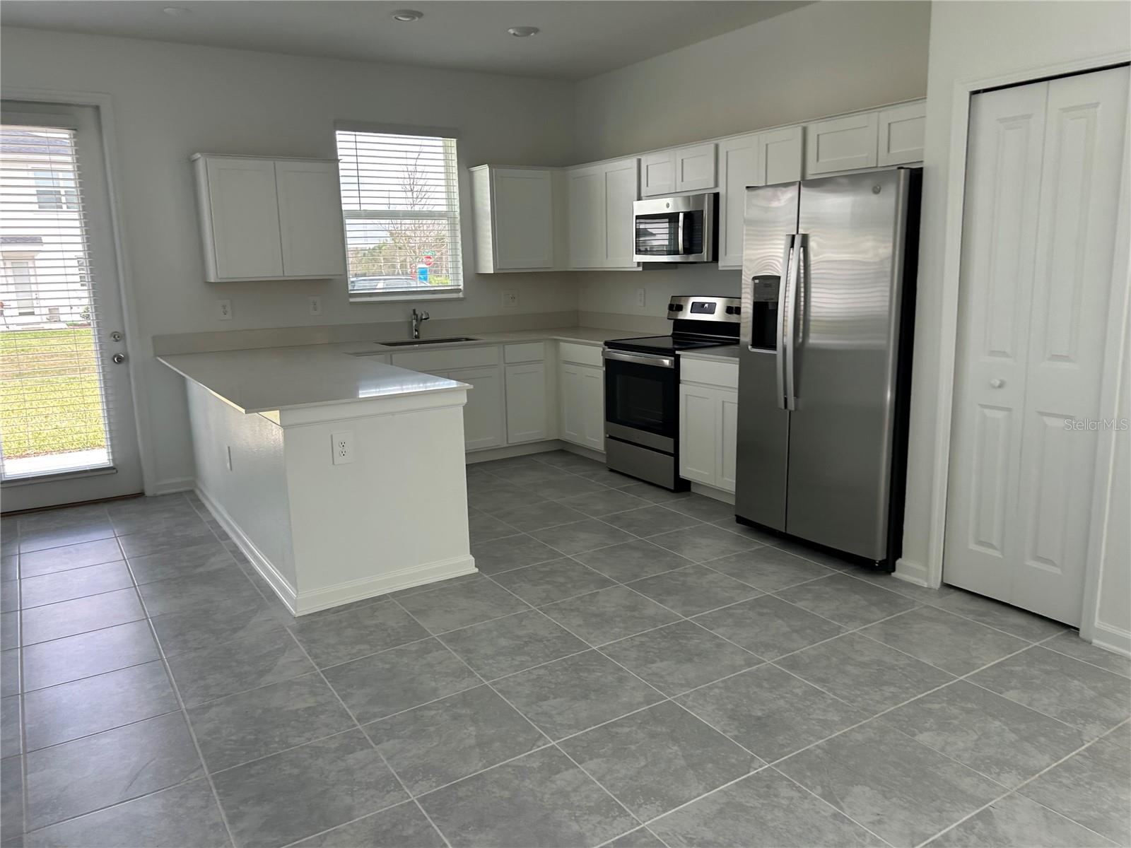 457 BOGEY DR, DAVENPORT, FL, 33896