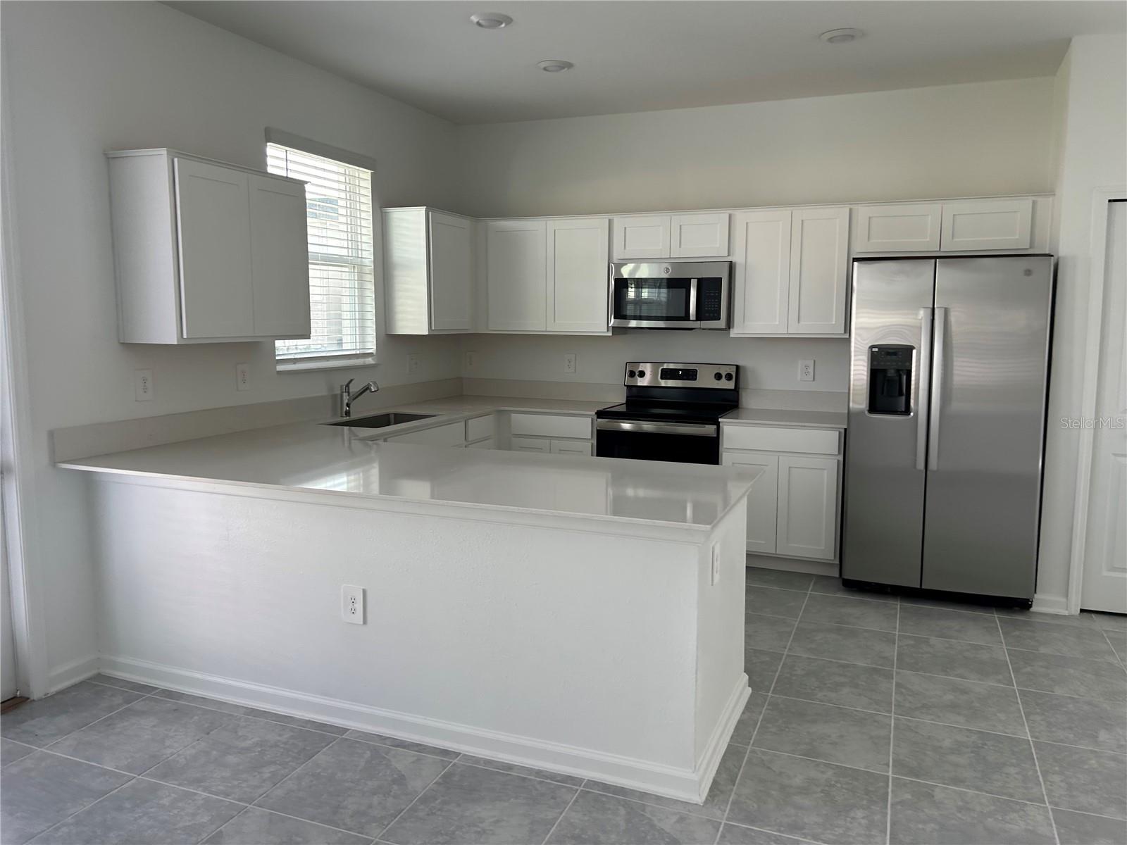 457 BOGEY DR, DAVENPORT, FL, 33896