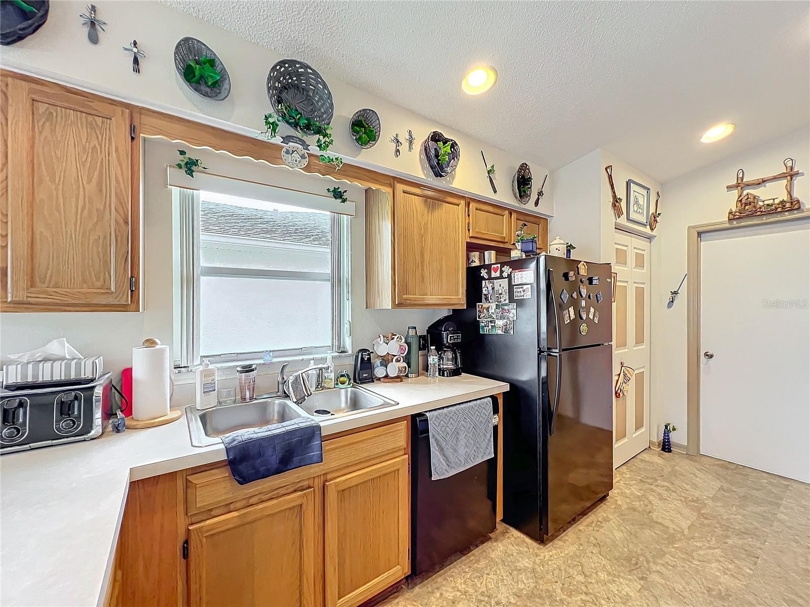 2206 SILVER LAKES DR N, LAKELAND, FL, 33810