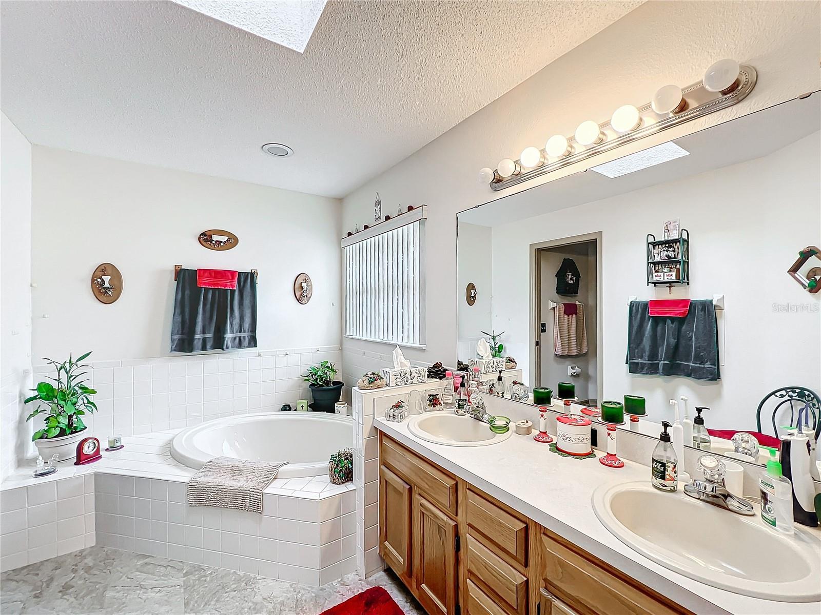 2206 SILVER LAKES DR N, LAKELAND, FL, 33810