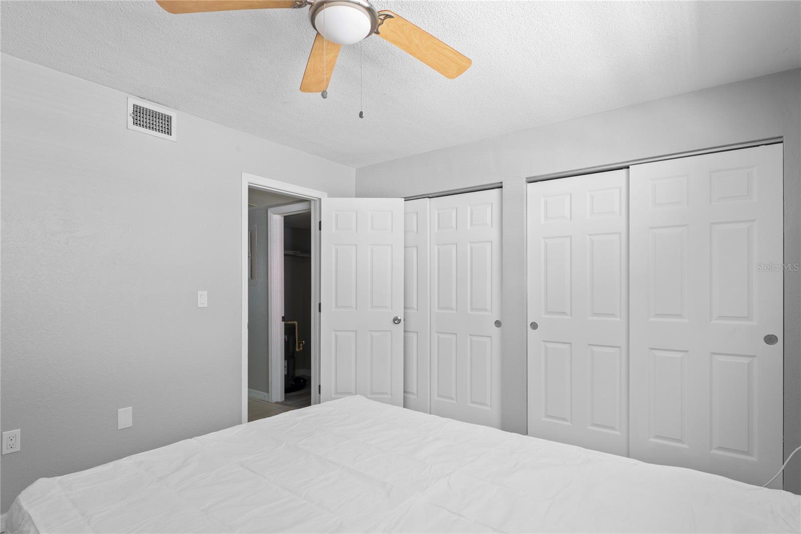 11705 3RD ST E #9, TREASURE ISLAND, FL, 33706