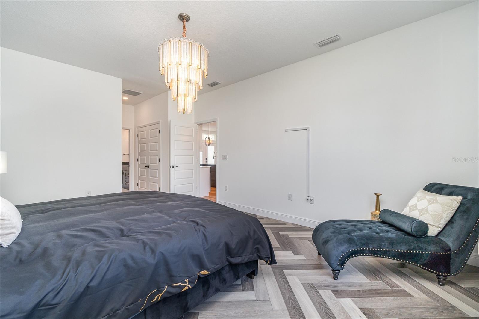 14346 SAN DOMINGO BLVD, PORT CHARLOTTE, FL, 33981