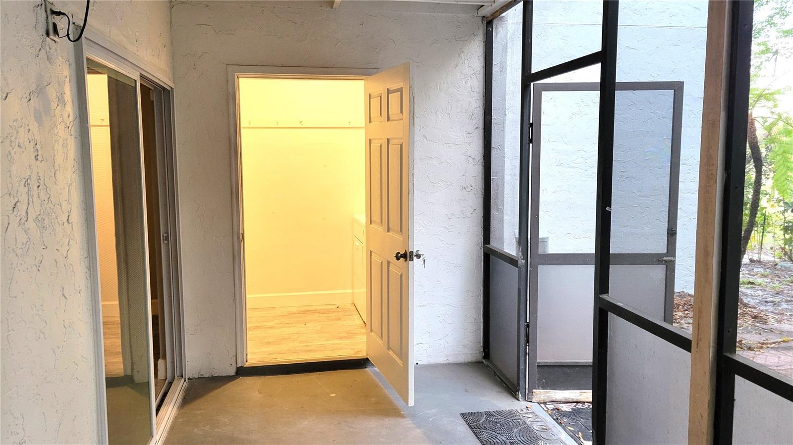 4164 PLANTATION VILLAGE CONDOS DR #504, ORLANDO, FL, 32810