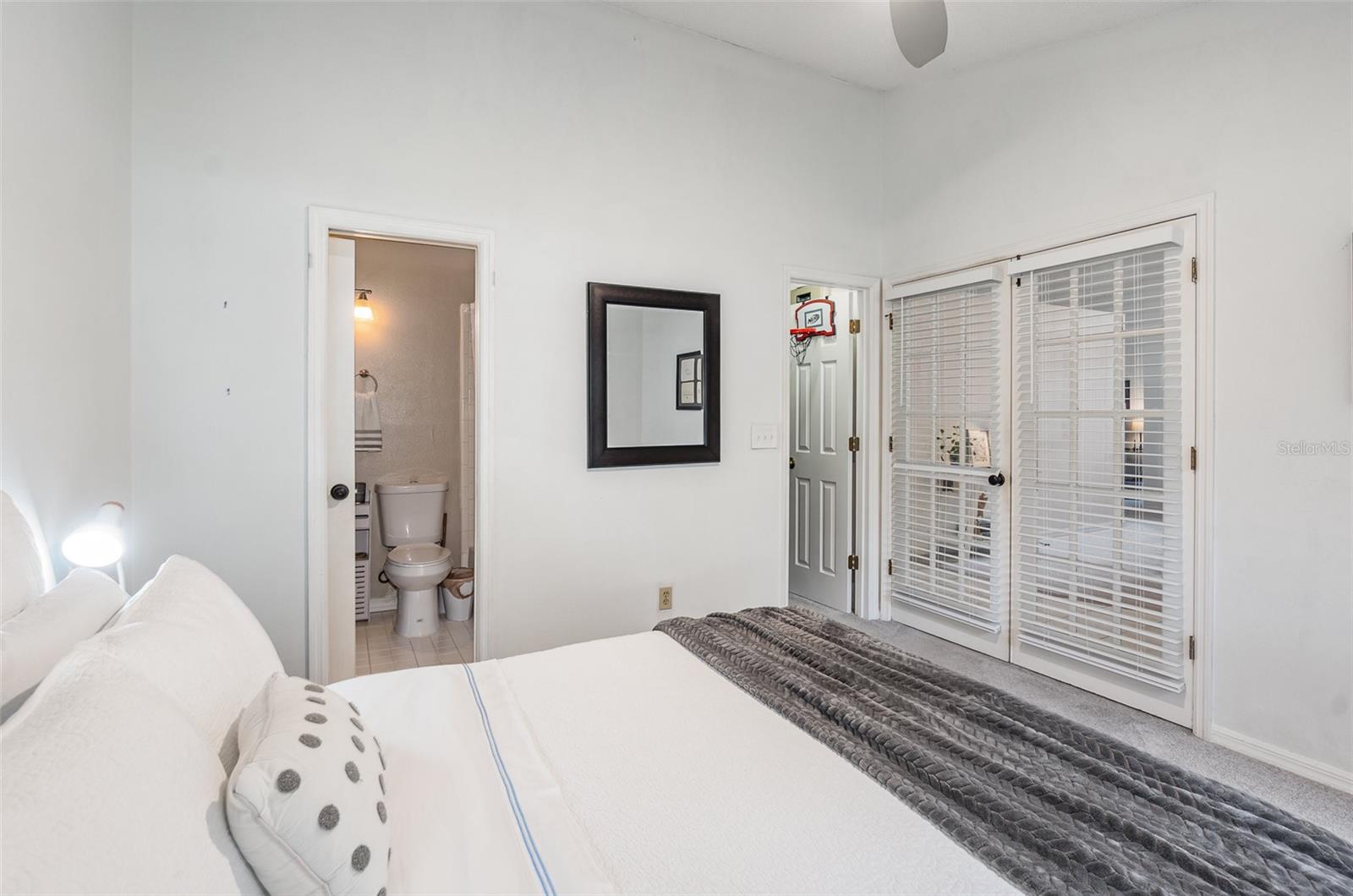 8121 DEVILLE CT, ORLANDO, FL, 32817