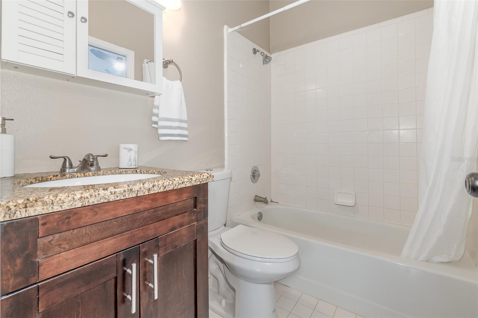 8121 DEVILLE CT, ORLANDO, FL, 32817