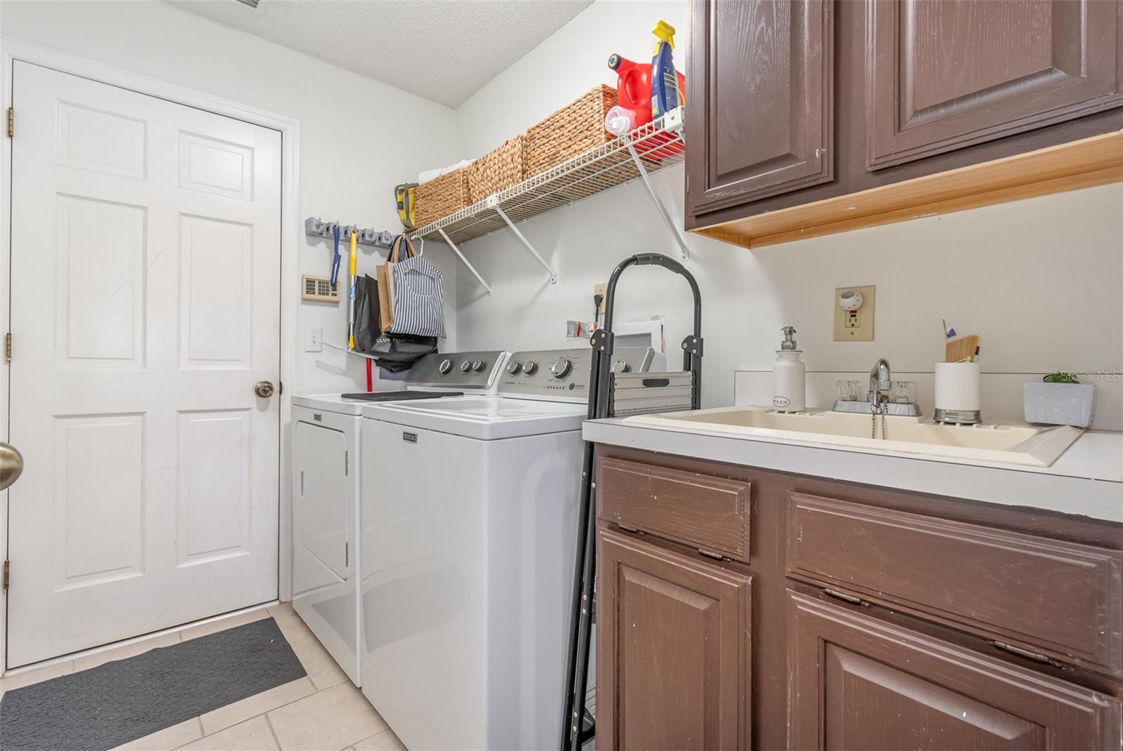 8121 DEVILLE CT, ORLANDO, FL, 32817