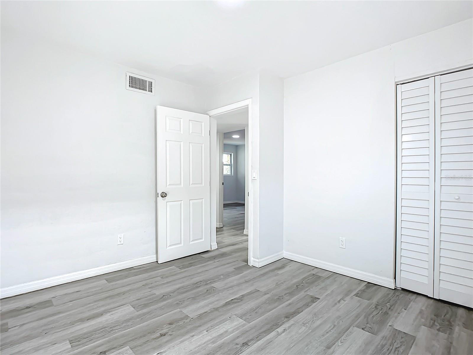 933 MARION ST, DAYTONA BEACH, FL, 32114