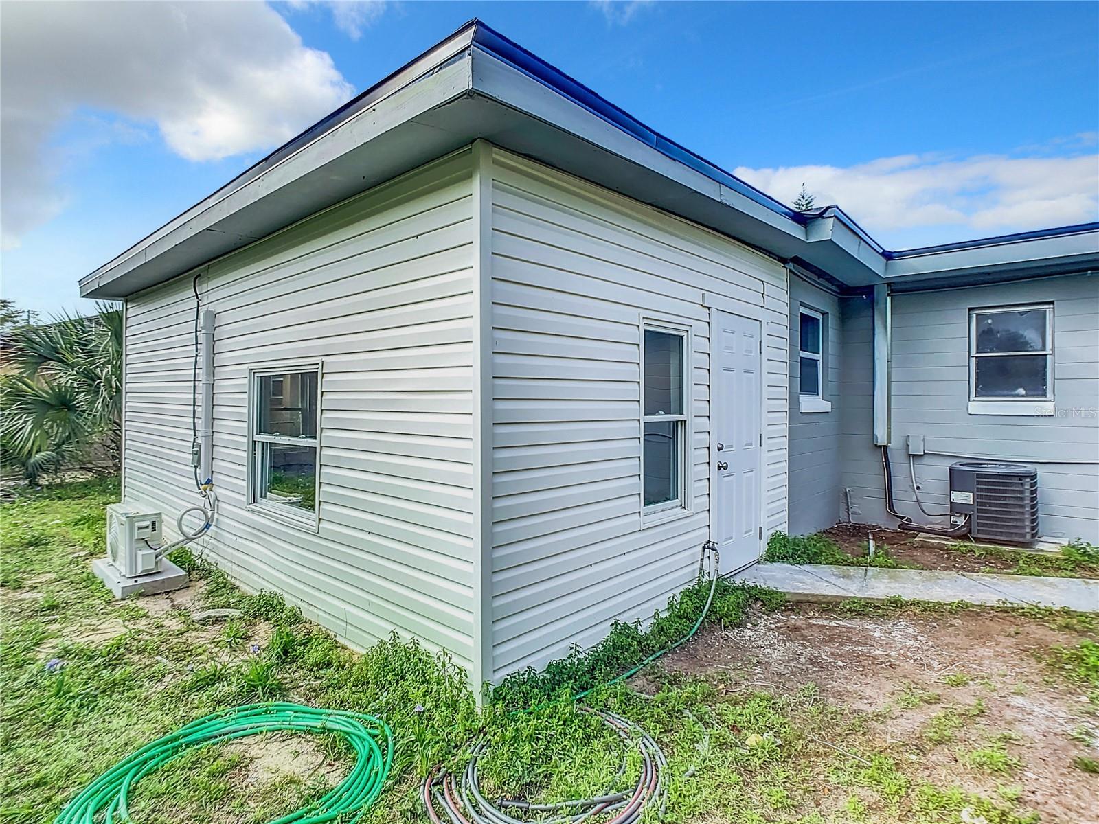 933 MARION ST, DAYTONA BEACH, FL, 32114