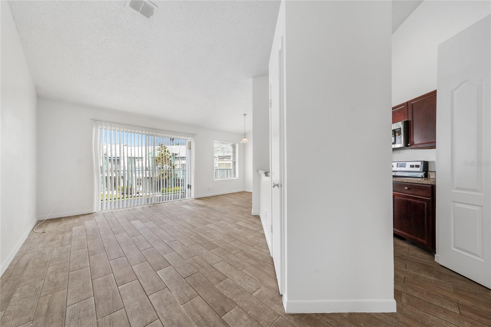 2520 WOODGATE BLVD #206, ORLANDO, FL, 32822