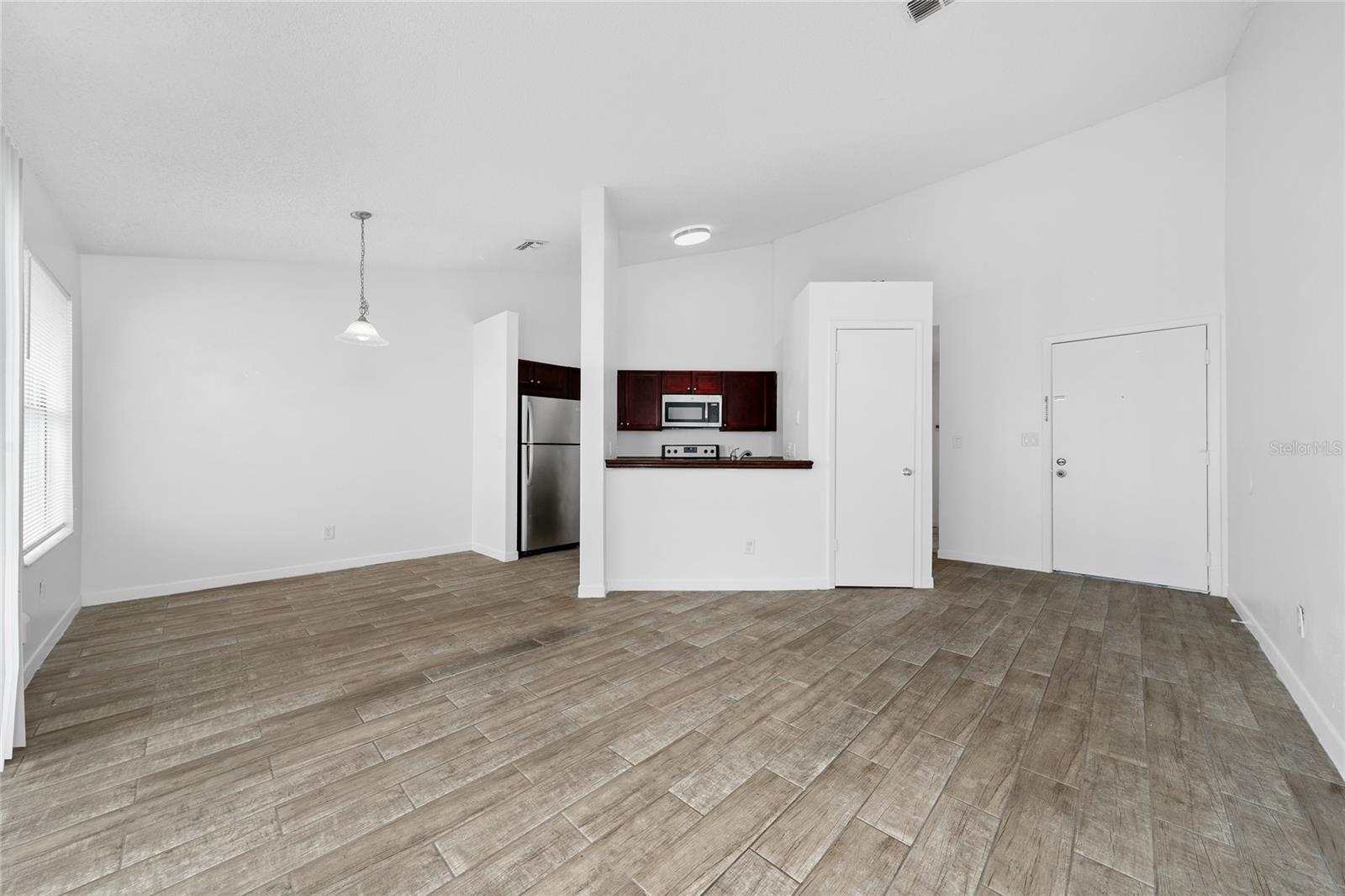 2520 WOODGATE BLVD #206, ORLANDO, FL, 32822