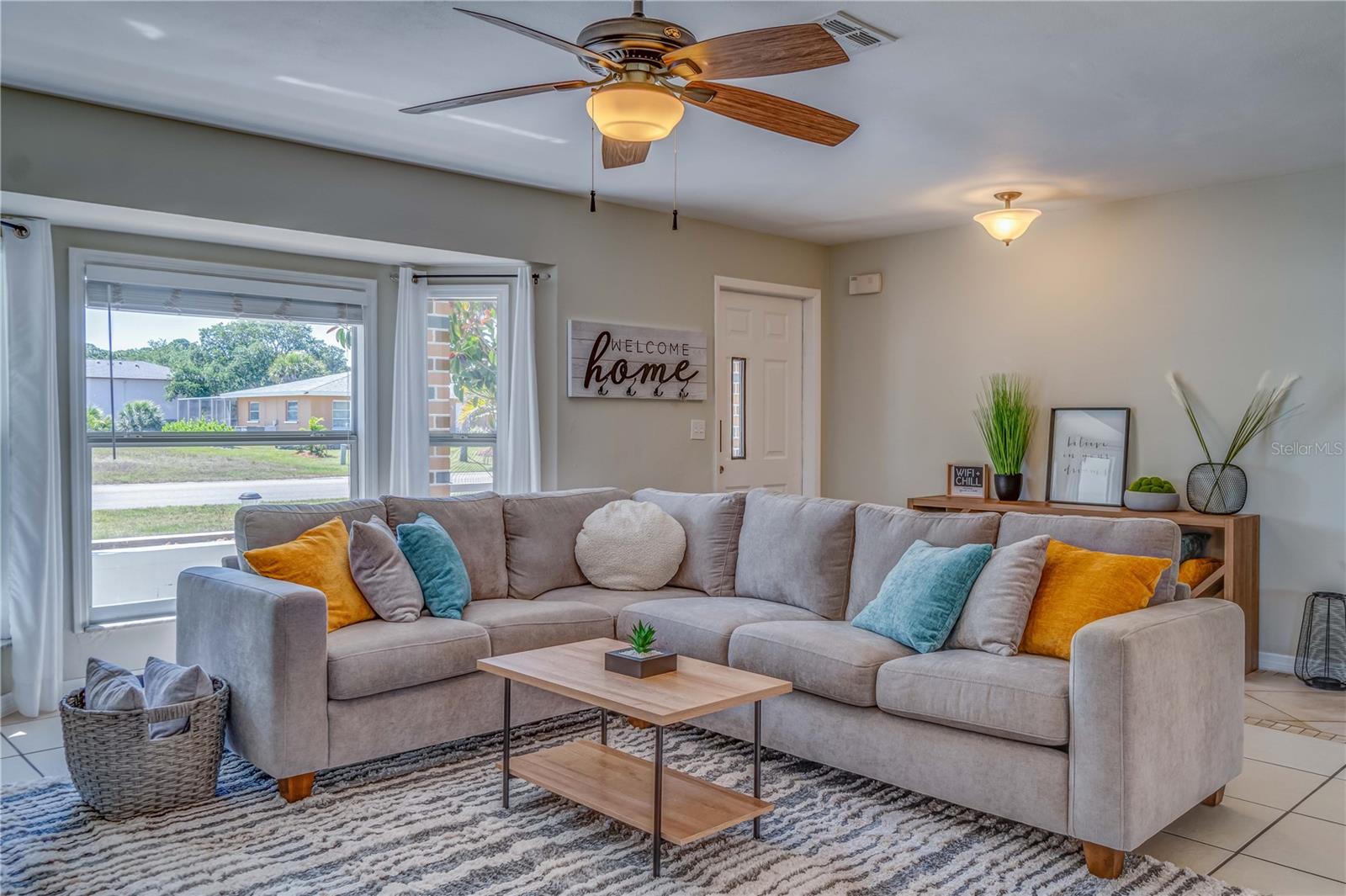 134 ROTONDA CIR, ROTONDA WEST, FL, 33947