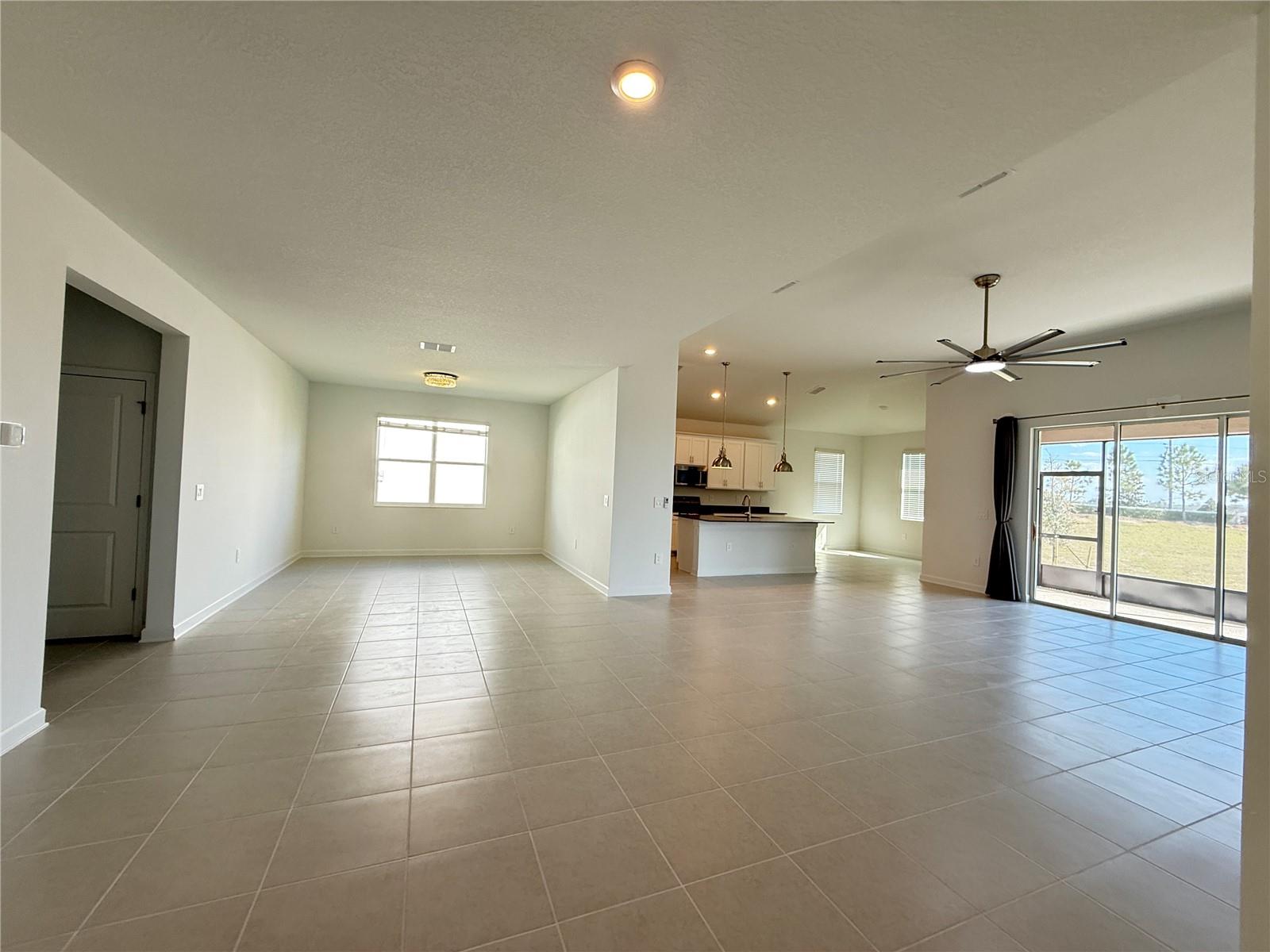 7117 DILLY LAKE AVE, GROVELAND, FL, 34736