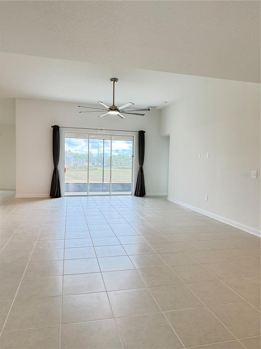 7117 DILLY LAKE AVE, GROVELAND, FL, 34736