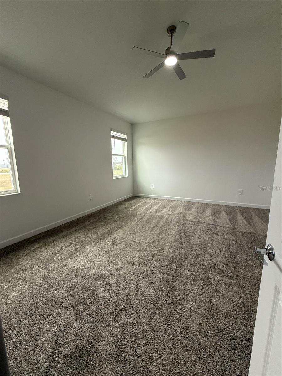 7117 DILLY LAKE AVE, GROVELAND, FL, 34736
