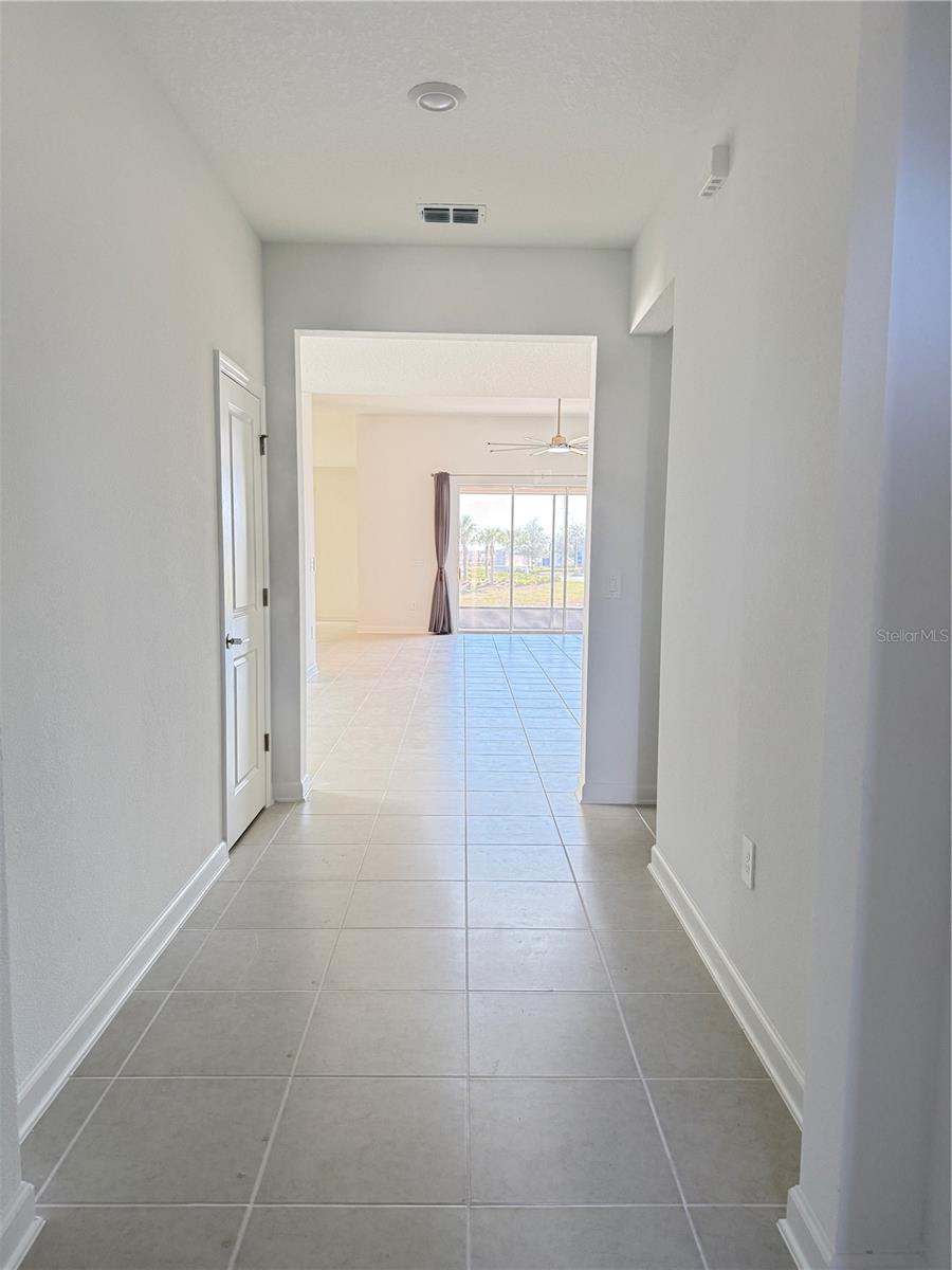 7117 DILLY LAKE AVE, GROVELAND, FL, 34736