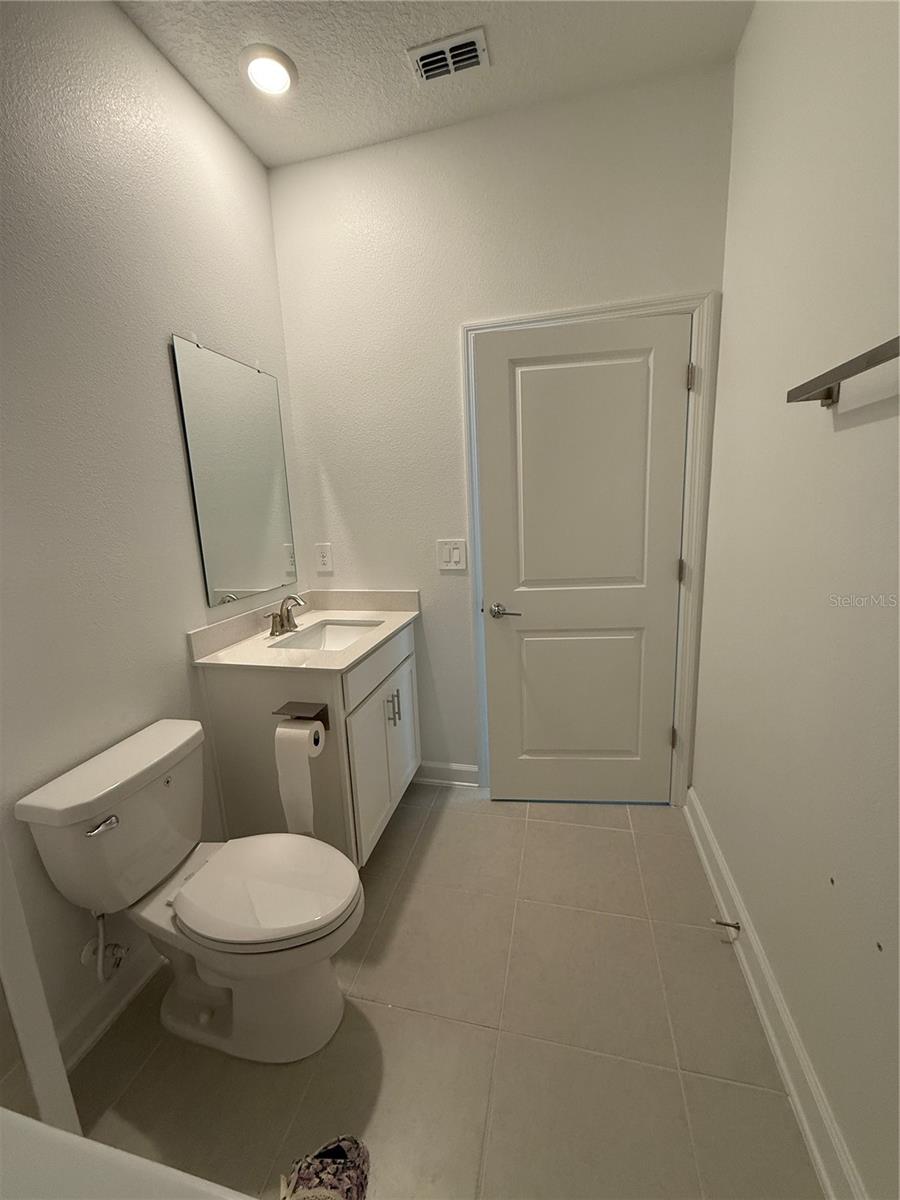 7117 DILLY LAKE AVE, GROVELAND, FL, 34736