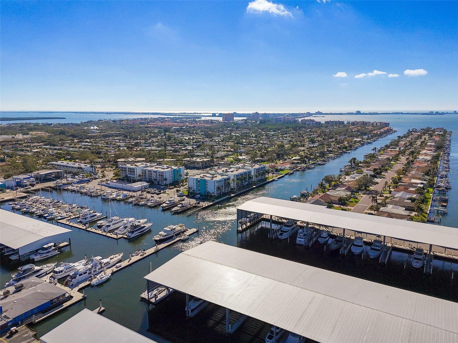 4900 38TH WAY S #304, ST PETERSBURG, FL, 33711