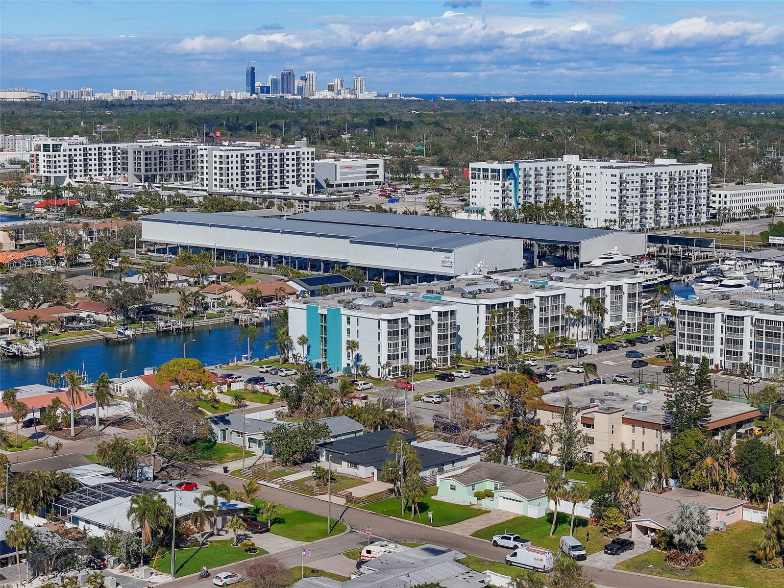 4900 38TH WAY S #304, ST PETERSBURG, FL, 33711