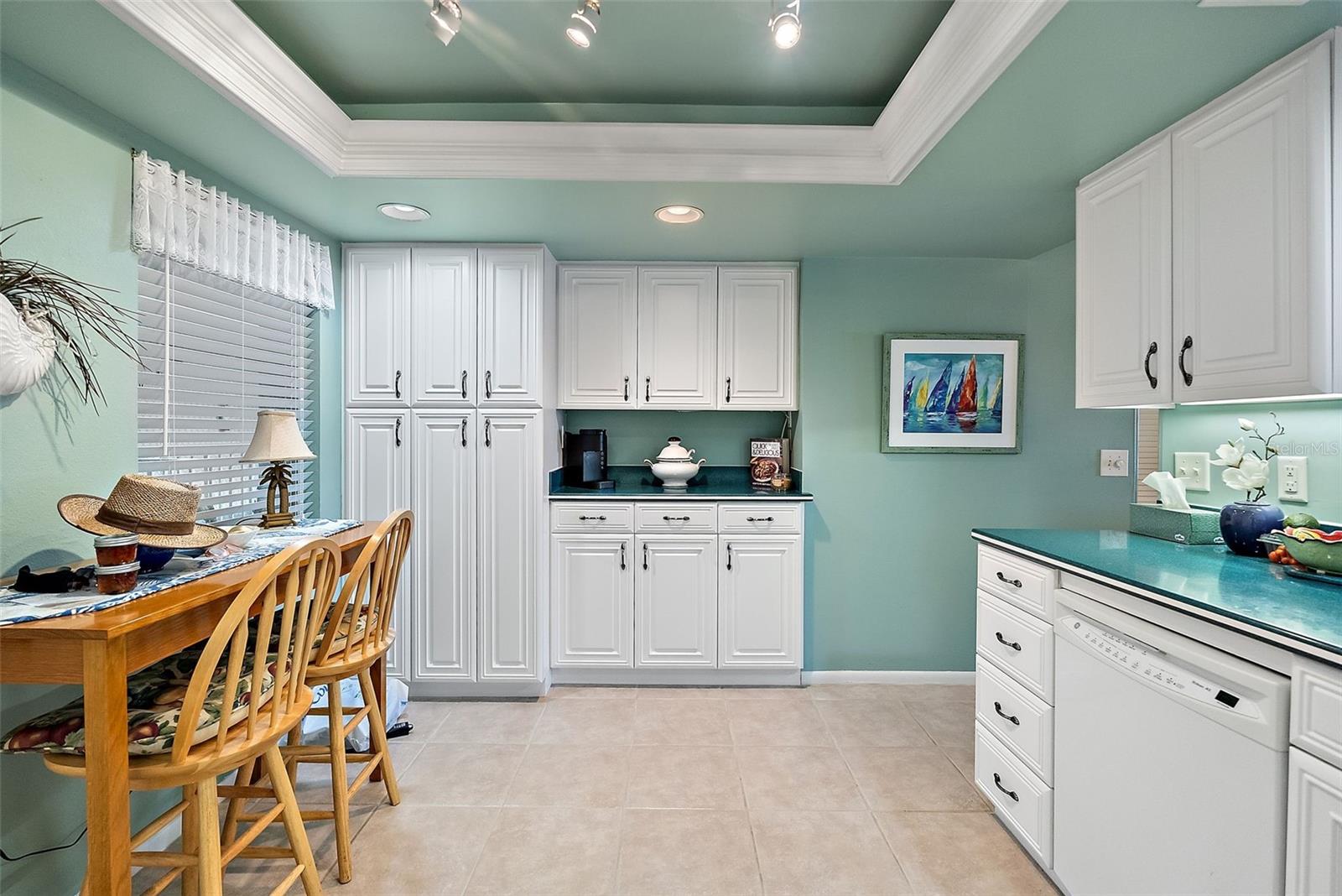 4900 38TH WAY S #304, ST PETERSBURG, FL, 33711