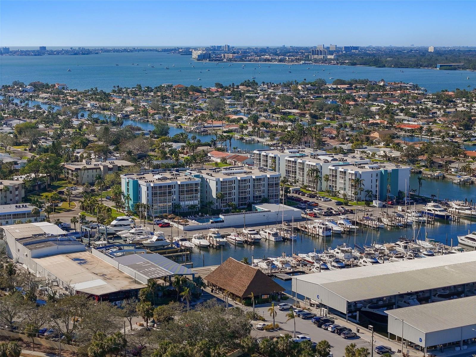 4900 38TH WAY S #304, ST PETERSBURG, FL, 33711