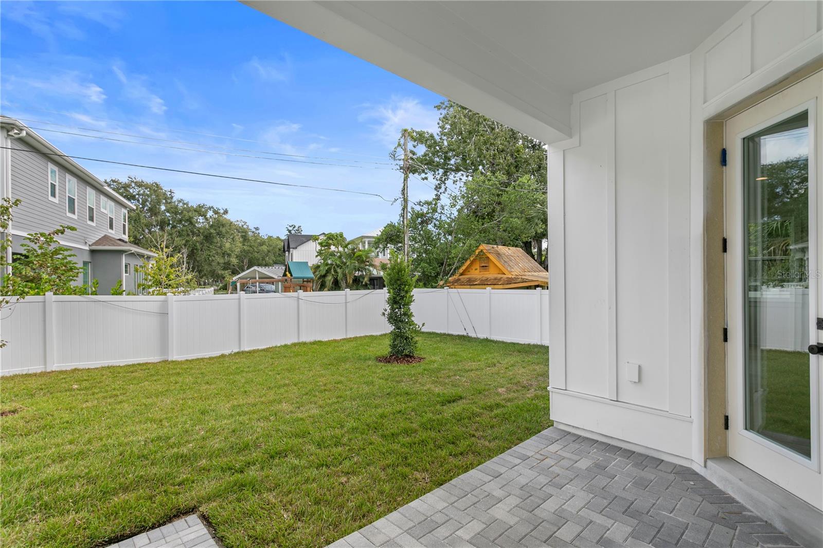 3618 W ROYAL PALM CIR, TAMPA, FL, 33629