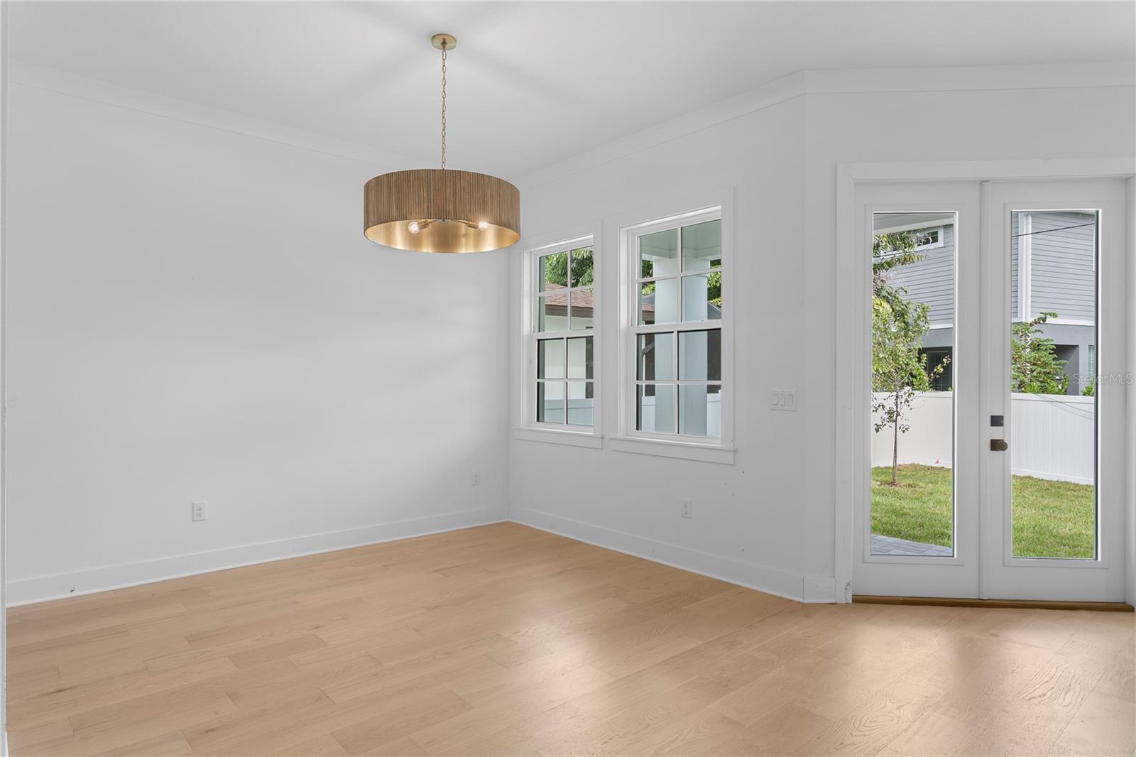 3618 W ROYAL PALM CIR, TAMPA, FL, 33629