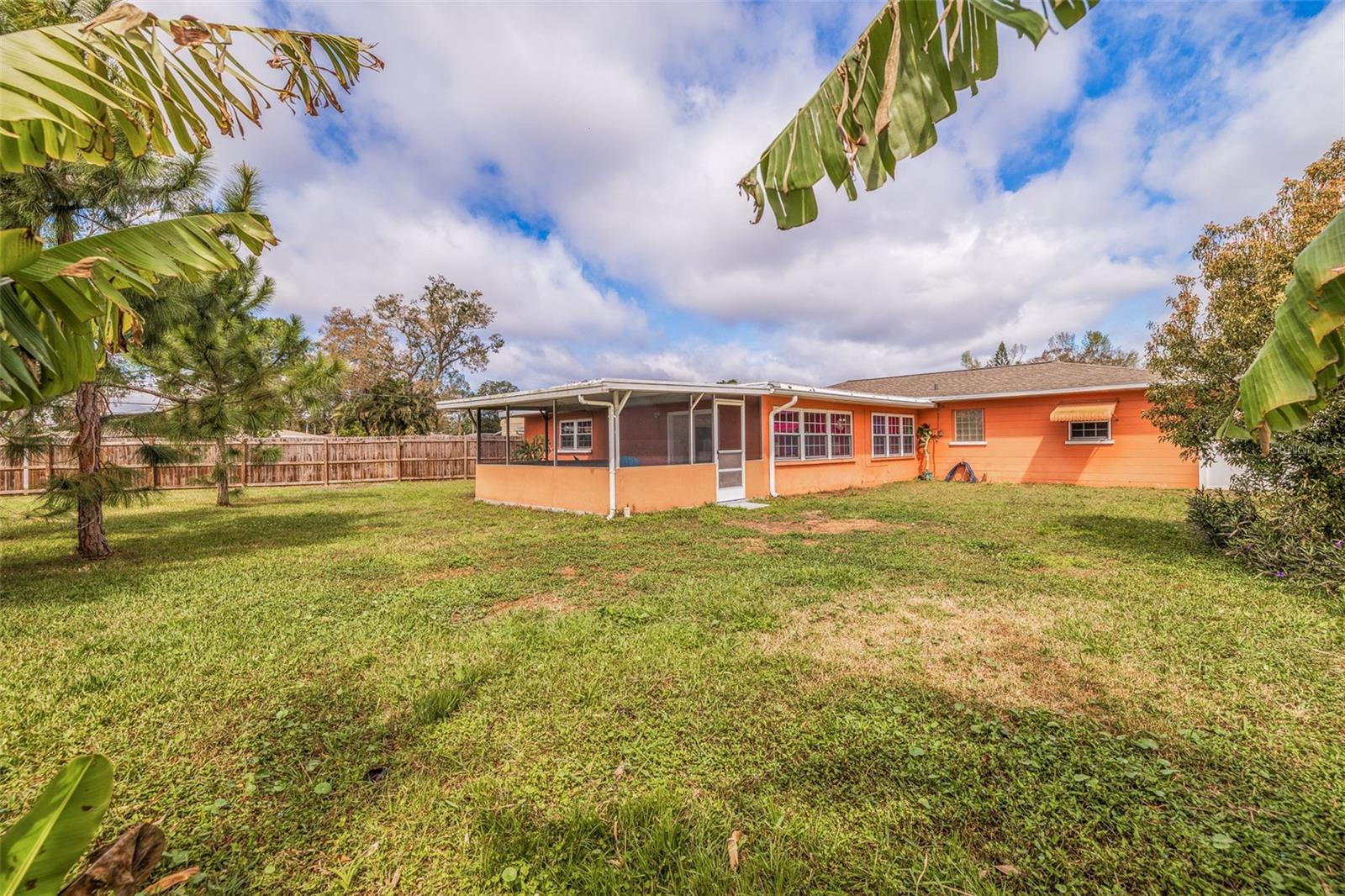 5390 31ST AVE N, ST PETERSBURG, FL, 33710