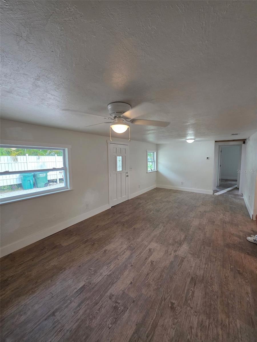 503 OLIVE AVE, NOKOMIS, FL, 34275