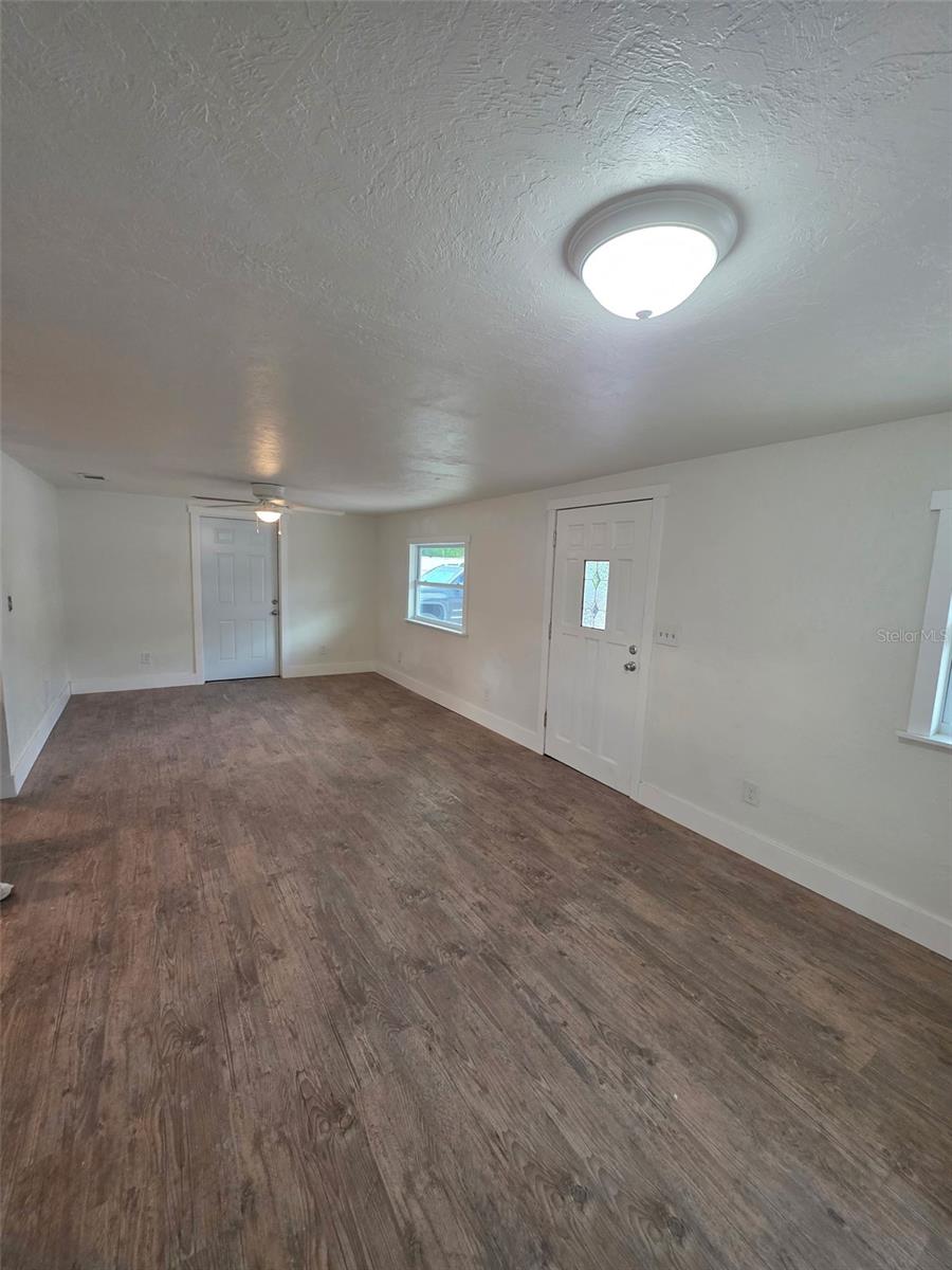 503 OLIVE AVE, NOKOMIS, FL, 34275