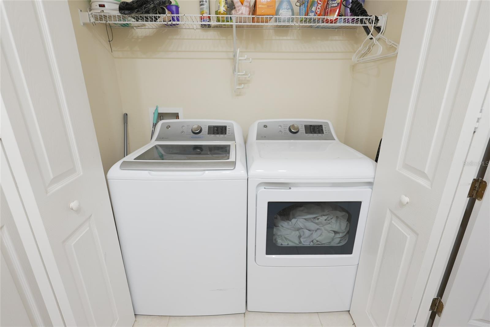 2082 CHATHAM PLACE DR, ORLANDO, FL, 32824