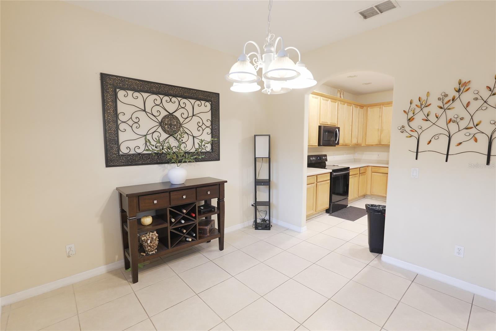 2082 CHATHAM PLACE DR, ORLANDO, FL, 32824
