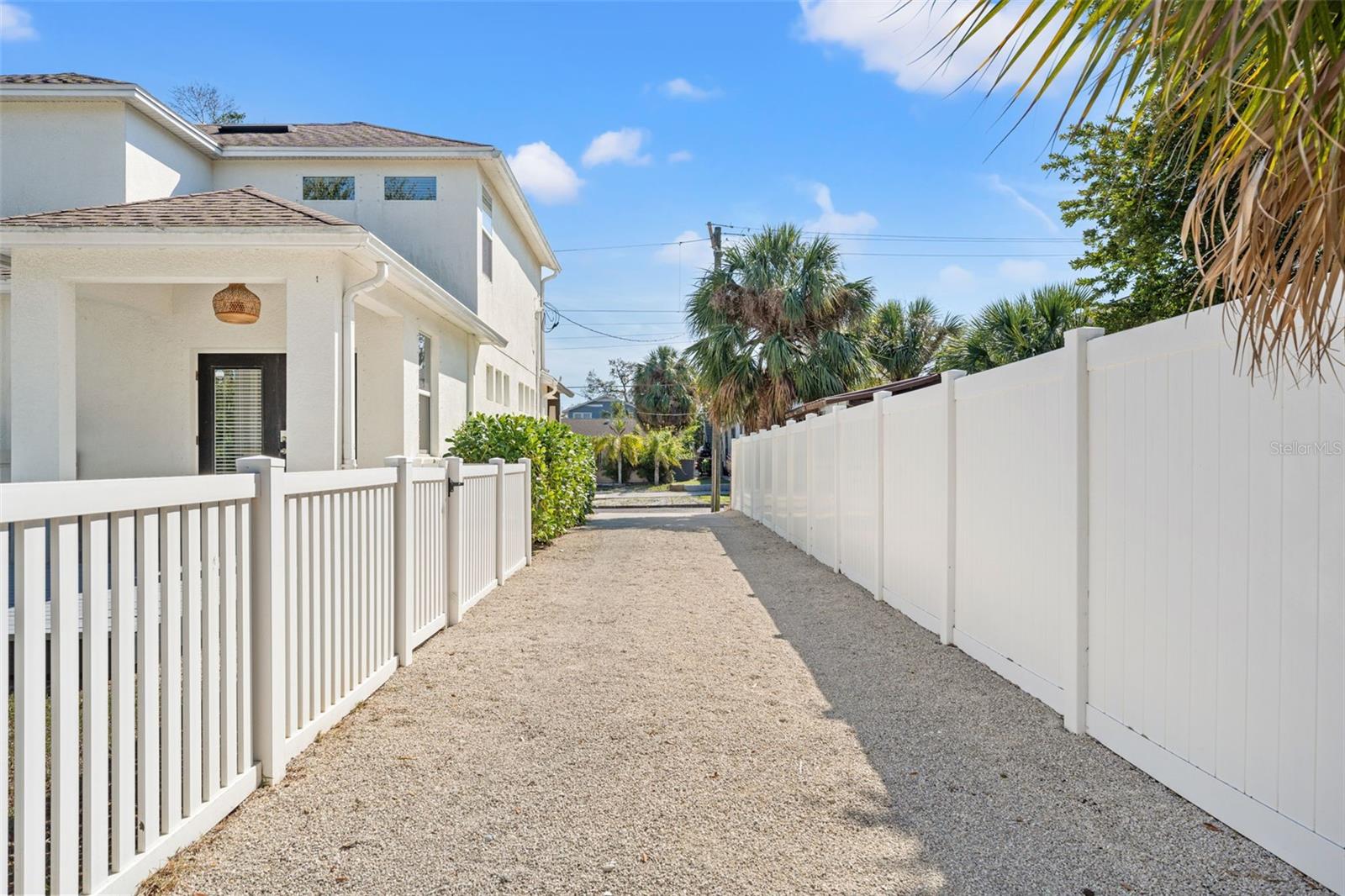 2513 W CHERRY ST, TAMPA, FL, 33607