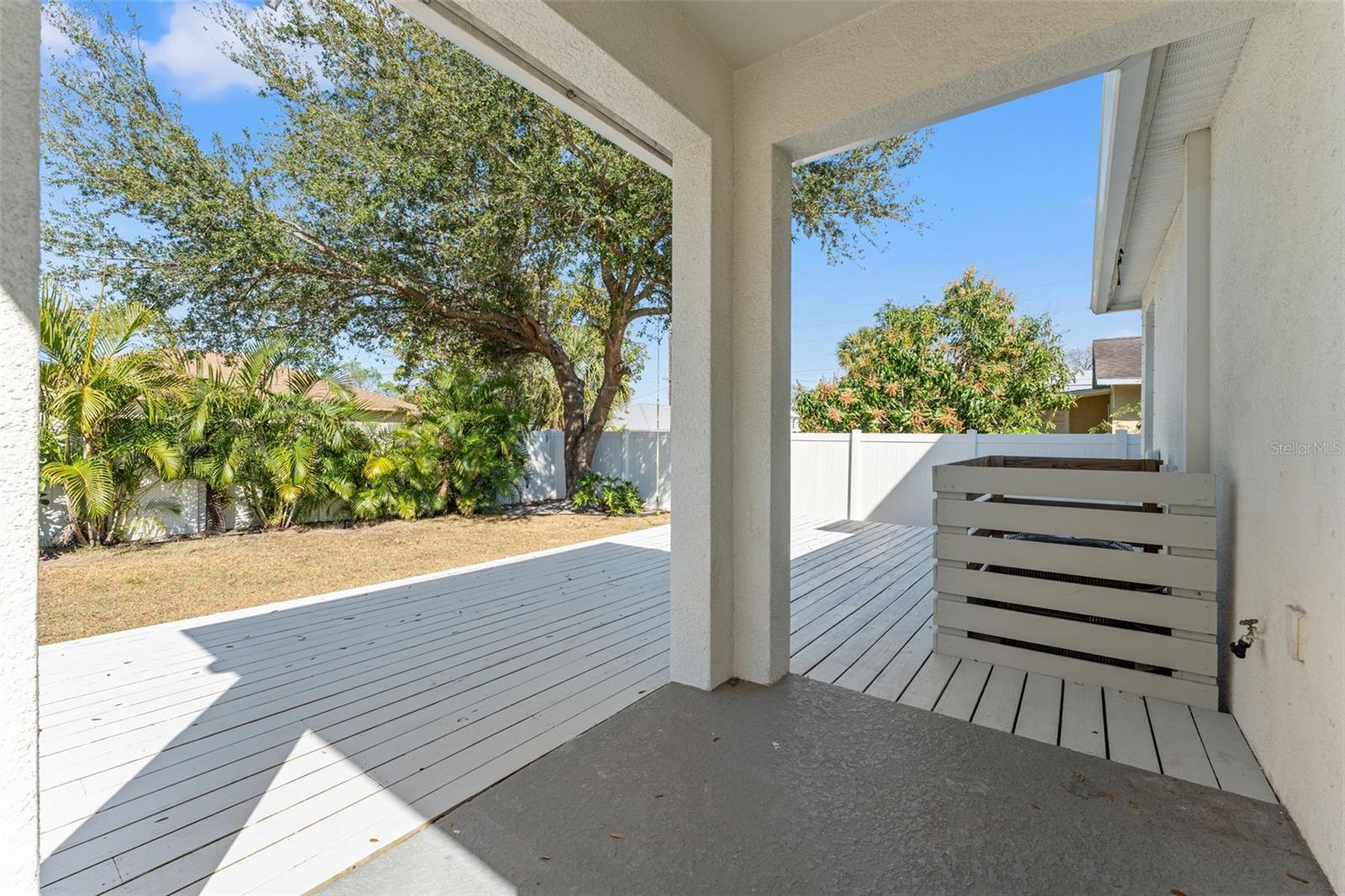 2513 W CHERRY ST, TAMPA, FL, 33607
