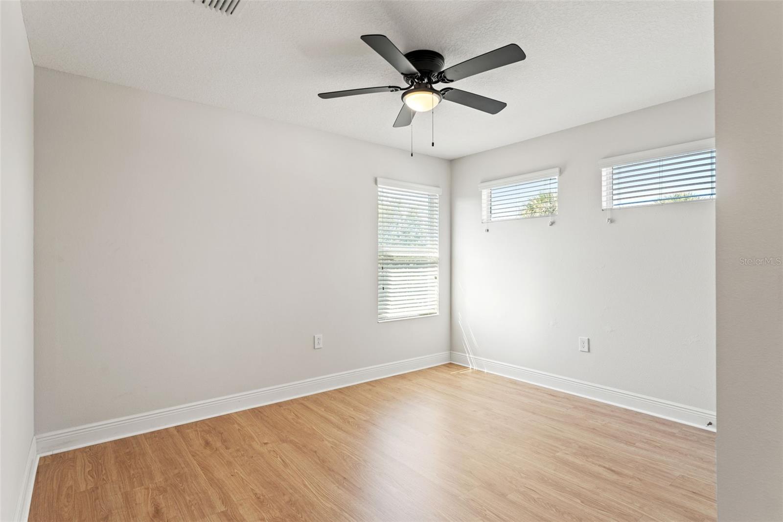 2513 W CHERRY ST, TAMPA, FL, 33607