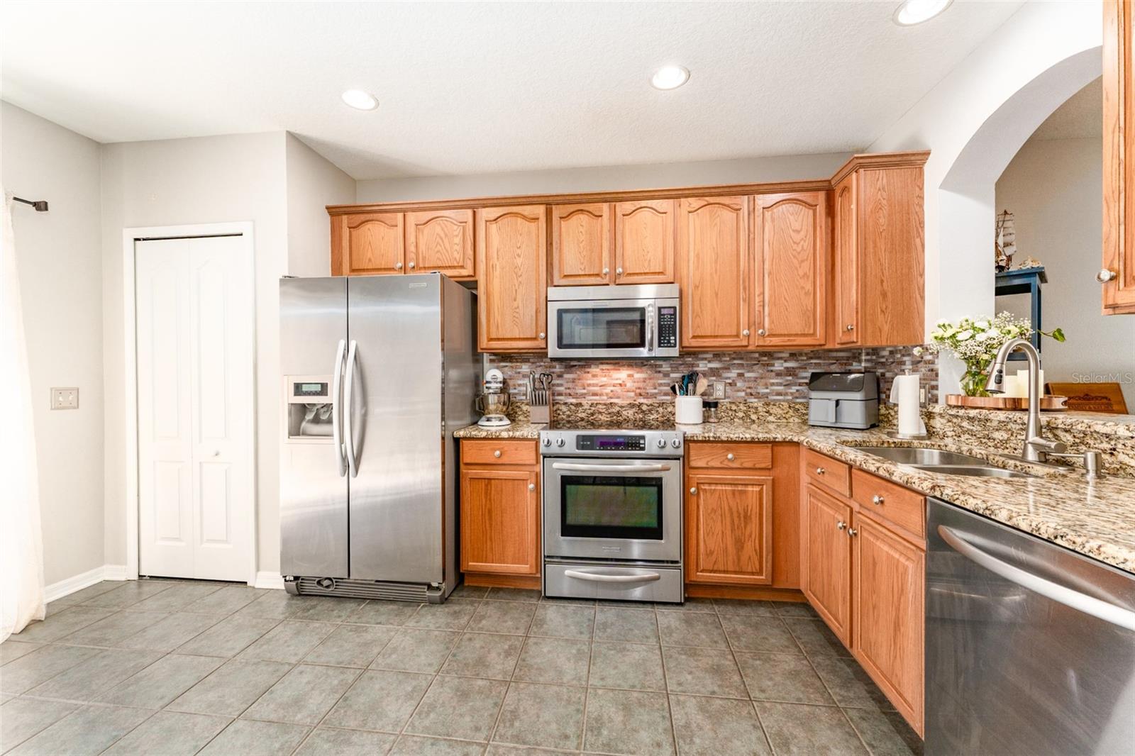 5712 FISHHAWK RIDGE DR, LITHIA, FL, 33547