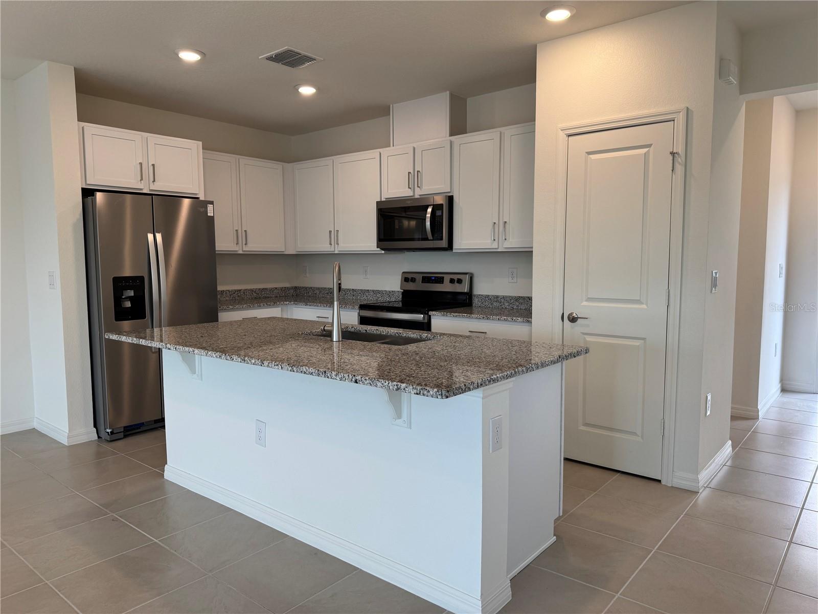 757 STONEY POINT CIR, DAVENPORT, FL, 33896