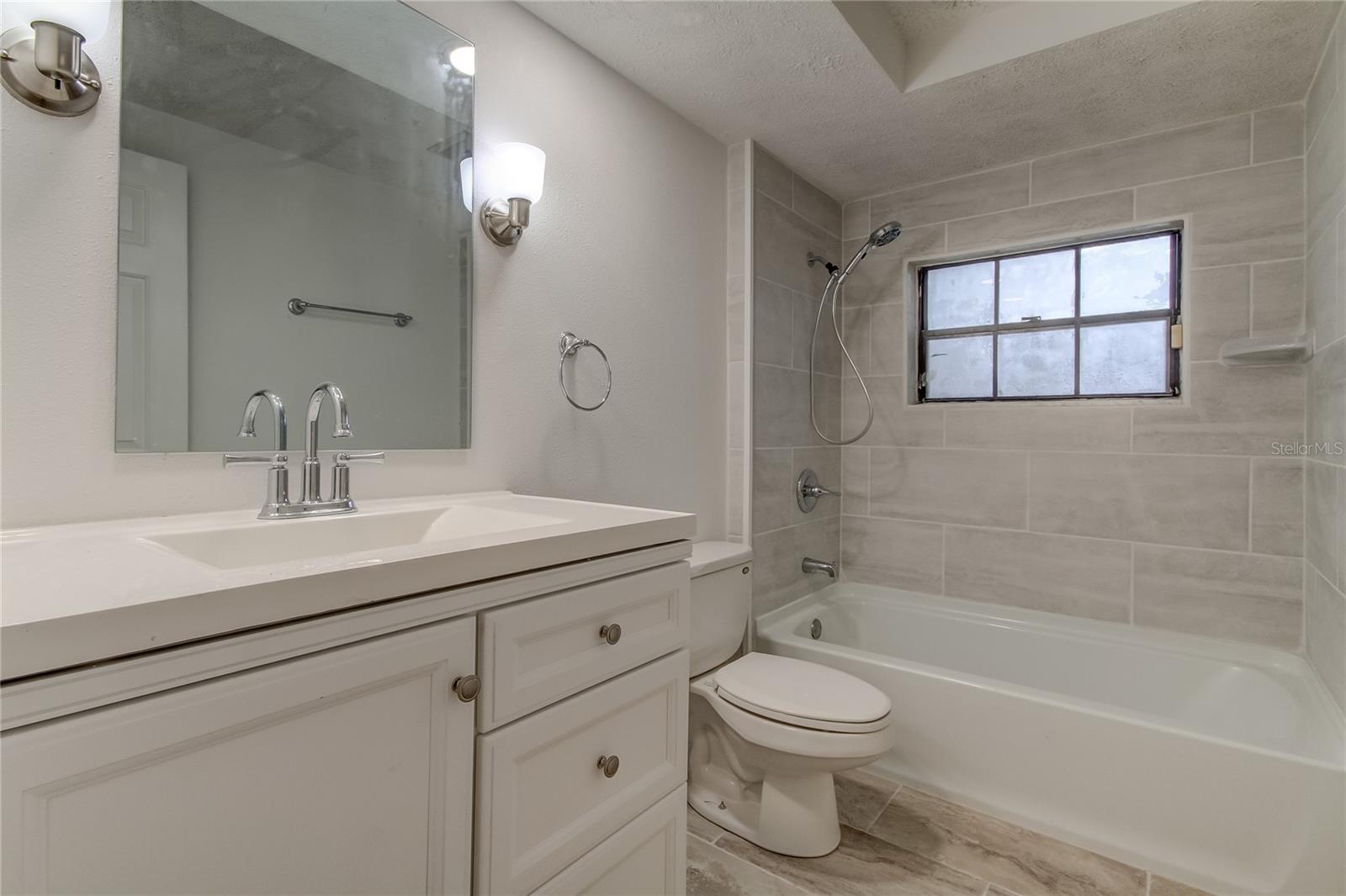 10406 RECLINATA LN, TAMPA, FL, 33618