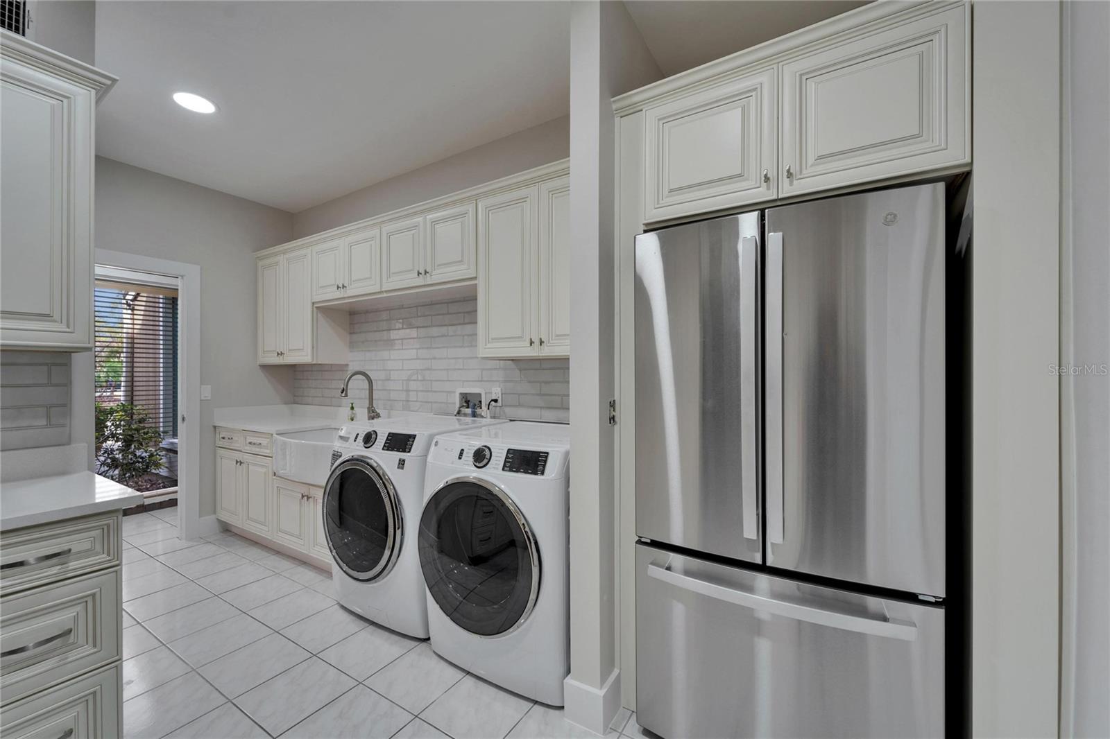 10301 RECLINATA LN, TAMPA, FL, 33618