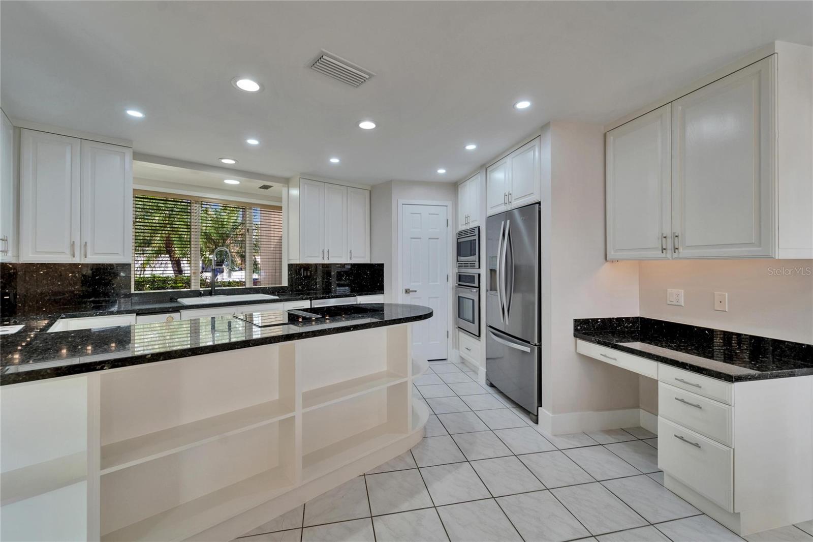 10301 RECLINATA LN, TAMPA, FL, 33618