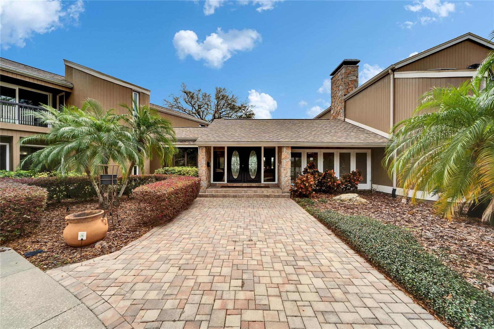 10301 RECLINATA LN, TAMPA, FL, 33618
