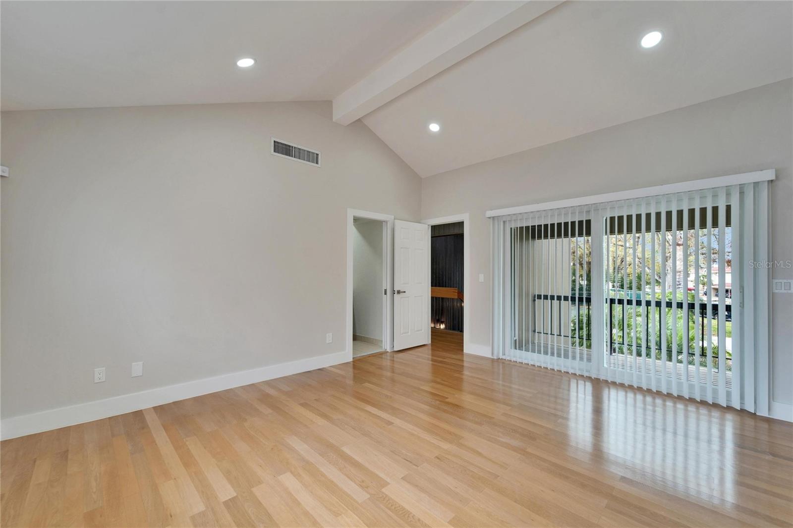 10301 RECLINATA LN, TAMPA, FL, 33618