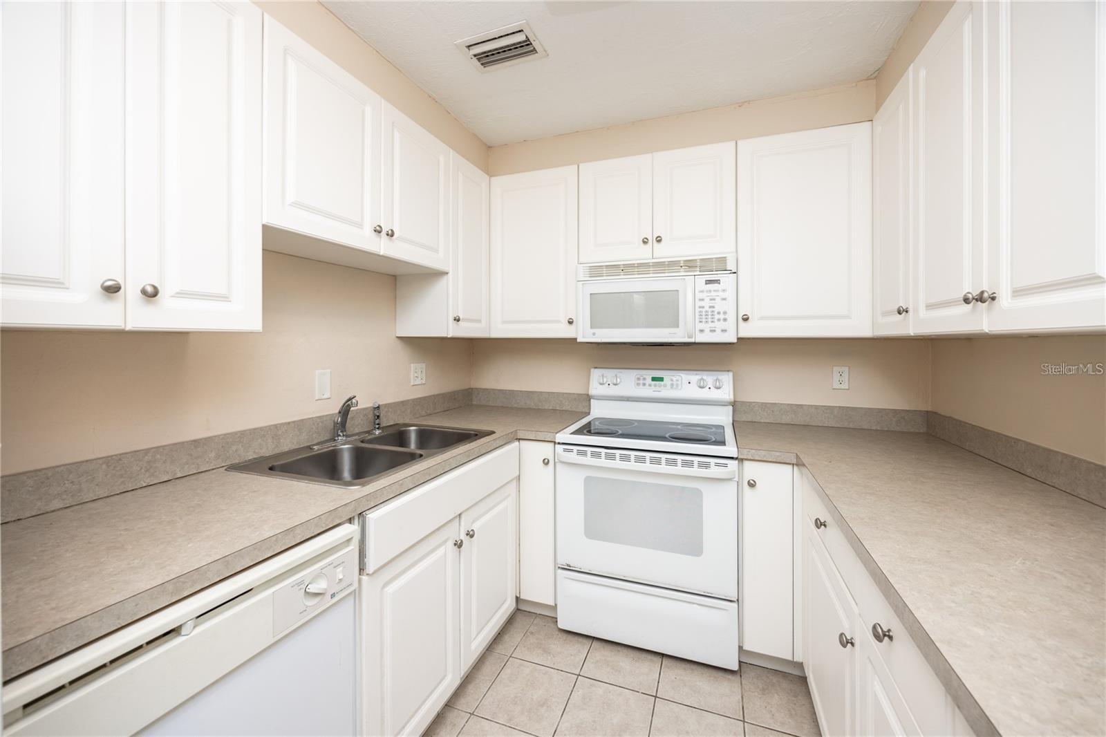 501 SW 75TH ST #G14, GAINESVILLE, FL, 32607
