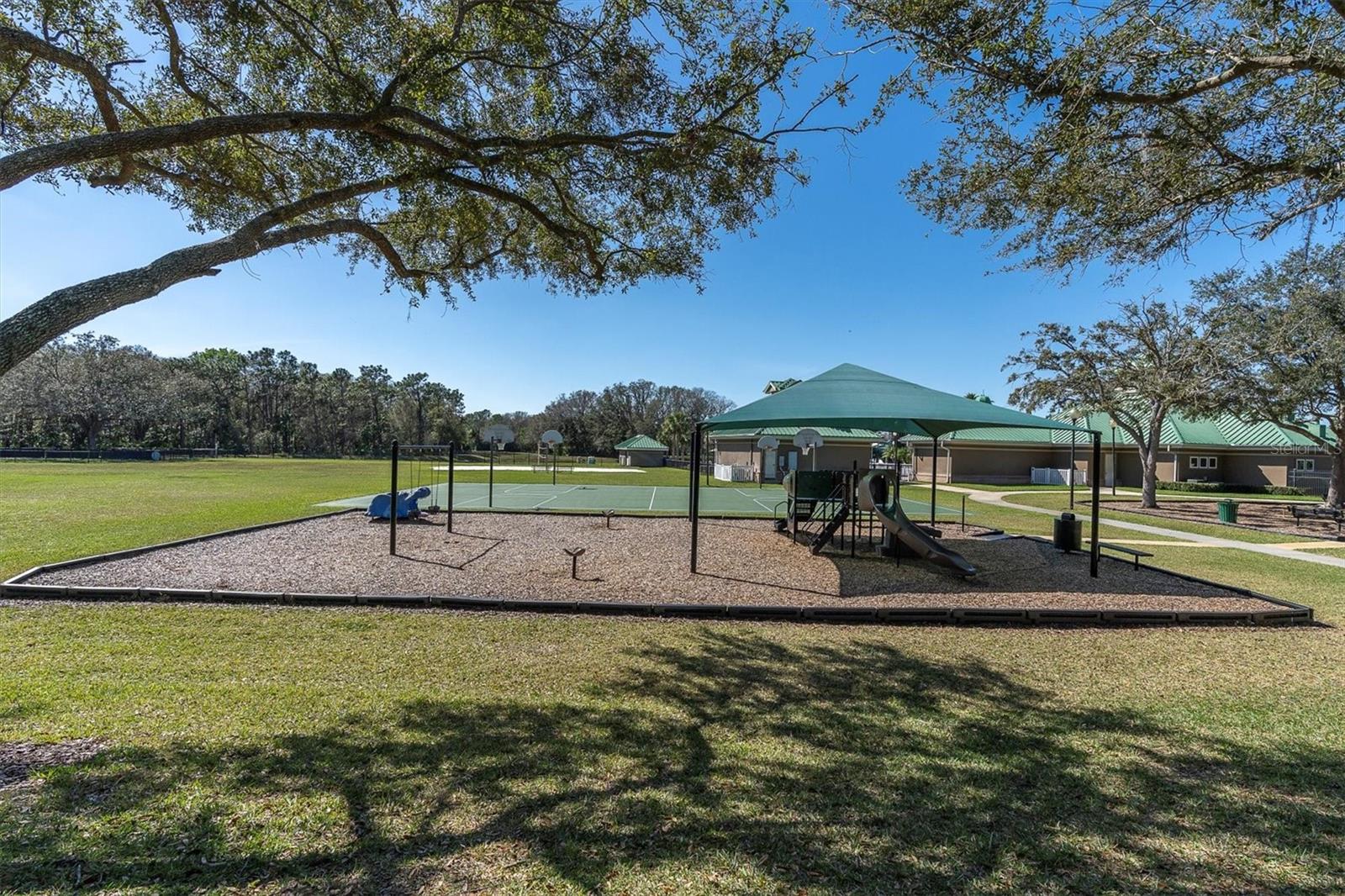 18908 NEST FERN CIR, TAMPA, FL, 33647