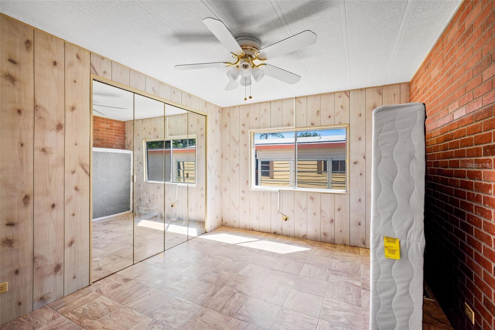 7 MOUNTAIN LAUREL DR, PALM HARBOR, FL, 34684