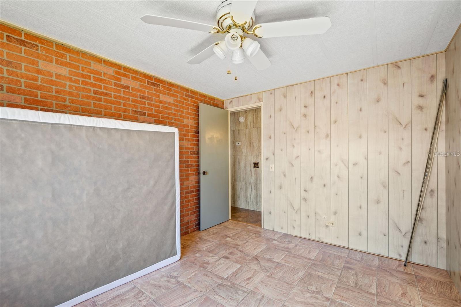 7 MOUNTAIN LAUREL DR, PALM HARBOR, FL, 34684