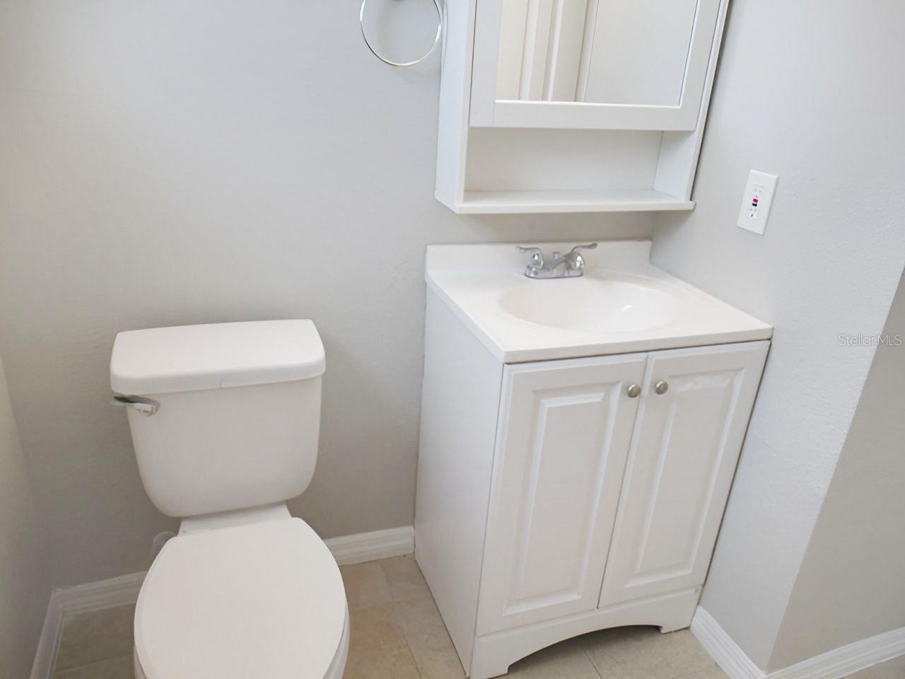 9062 SUNRISE DR, LARGO, FL, 33773