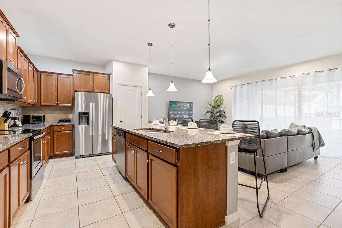 8879 GENEVE CT, KISSIMMEE, FL, 34747